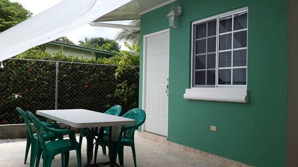 בוקרון Little Italy B&B מראה חיצוני תמונה